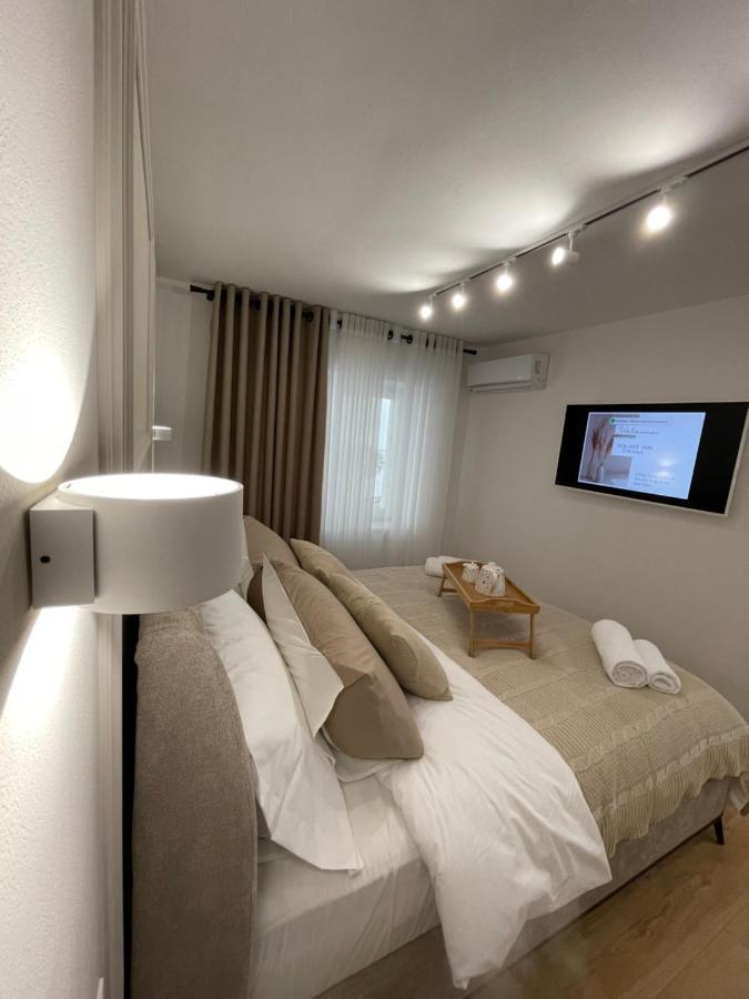Square Inn Tirana City Center Dış mekan fotoğraf